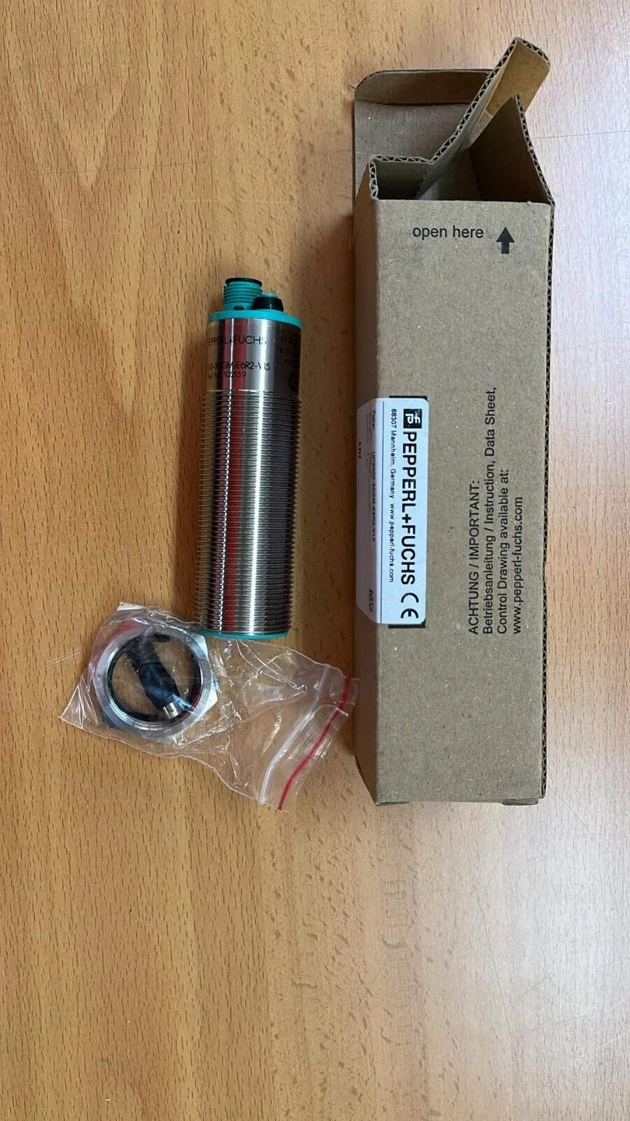 Pepperl Fuchs sensor UC2000-30GM-E6R2-V15