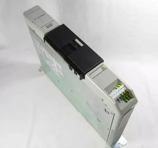 1394C-AM03 Allen-Bradley 1394 Axis Drive Module