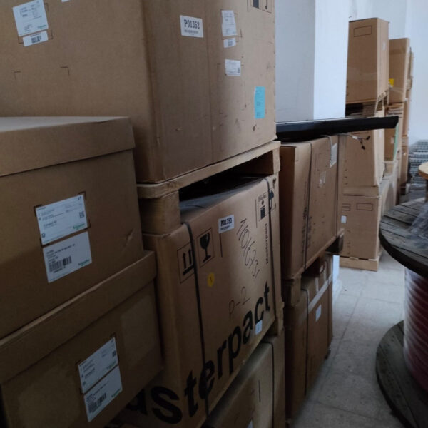 Schneider Electric NW32H24PML2EHH