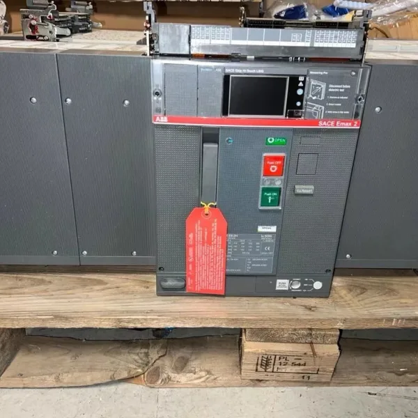 ABB Circuit breaker ekip SACE E6.2H 5000 AMP (USED)
